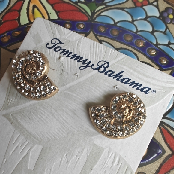 Tommy Bahama Jewelry - SOLD.......Tommy Bahama Nautilus